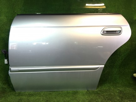 左リアドア SUBARU LEGACY B4 OEM 60400AE410 BE9 2001 Silver 01G