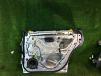 Дверь задняя правая SUBARU LEGACY B4 OEM 60400AE400 BE9 2001 Silver 01G