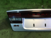 Portón del maletero SUBARU LEGACY B4 OEM 57501AE040 84251AE03A BE9 2001 Silver 01G