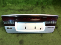 トランクリッド 57501AE040 84251AE03A SUBARU LEGACY B4