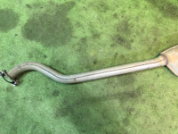 ท่อไอเสียท่อนกลาง SUBARU LEGACY B4 OEM 44200AE050 BE9 2001 EJ254