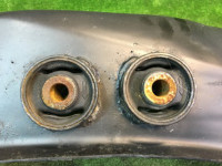 คานรองเครื่อง задняя SUBARU GRAND WAGON OEM 20151AC050 BG9 1998 EJ25DD