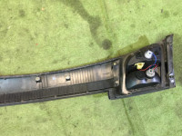 Вставка между стопов SUBARU LEGACY OEM 84251AE000 BH5 1998