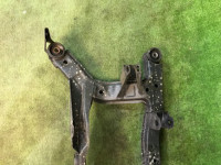 Travesaño задняя SUBARU LEGACY OEM 20152AE000 BH5 2000 EJ206