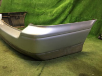 Бампер задний SUBARU LEGACY OEM 57711AE040 57703AE070SJ BH5 2000 arctic silver M 792