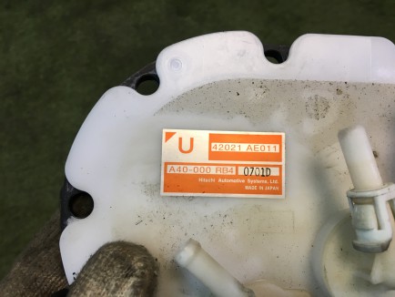 Bomba de combustible SUBARU LEGACY OEM 42021AE010 BH5 2000 EJ206