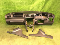 คอนโซลหน้า 66075AE000ML 66050AE200ML 66120AE000ML 66180AE000 66045AE000ML SUBARU LEGACY