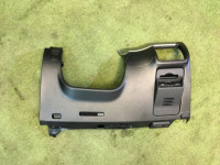 แผงพลาสติกใต้พวงมาลัย SUBARU OUTBACK OEM 66075AG040JC BP9 2006 grey 45A