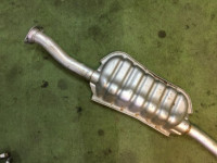 Tramo central del escape SUBARU OUTBACK OEM 44200AG480 BP9 2006 EJ253