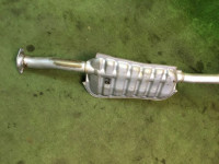 Tramo central del escape SUBARU OUTBACK OEM 44200AG480 BP9 2006 EJ253