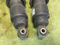 减震器 SUBARU OUTBACK OEM 20310AG520 20310AG530 20330AG750 20365AG300 20380AG350 BP9 2006 EJ253