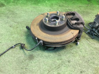 Front hubs SUBARU OUTBACK OEM 28373AG000 26300SA001 26292SA001 26292SA001 BP9 2006 EJ253