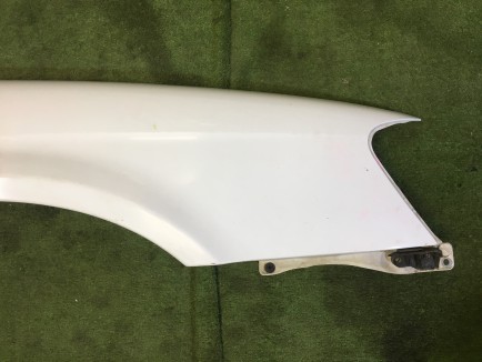 บังโคลนหน้าขวา SUBARU LEGACY OEM 57120AE000 BH5 1998 Whait 51E