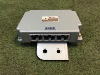 ミッションコンピューター SUBARU LEGACY OEM 31711AF181 BH5 2000 EJ206