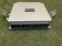 Engine control unit (ECU) SUBARU LEGACY B4 OEM 22611AF331 BE5 2000 EJ206