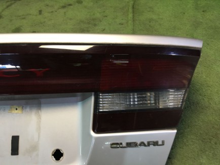 Trunk lid SUBARU LEGACY B4 OEM 57501AE040 84251AE03A BE5 2000 Silver 792