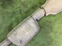 ท่อไอเสียท่อนกลาง SUBARU LEGACY B4 OEM 44200AE021 BE5 BH5 2000 EJ206