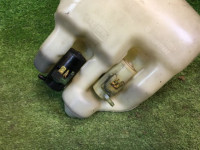 Depósito del limpiaparabrisas SUBARU LEGACY OEM 86610AC000, 86610FC000 BD9 1997 EJ25D