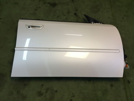 Puerta delantera derecha SUBARU LEGACY OEM 60009AG0009P BP5 2006 white pearl 37J