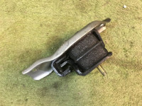 ยางแท่นเครื่องขวา SUBARU LEGACY OEM 41022FA000 BP5 BL5 2006 EJ204