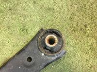 Braço de suspensão dianteiro direito SUBARU LEGACY OEM 20202AG081 BP5 BL5 2006 EJ204