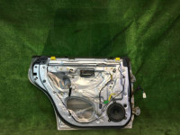 Молдинг стекла задний левый SUBARU LANCASTER OEM 60400AE430 BHE BH9 2001 Silver 1U2