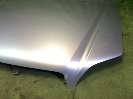 Bonnet SUBARU LANCASTER OEM 57229AE040 BHE BH9 2001 Silver 1U2