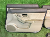 Painéis de porta SUBARU LANCASTER OEM 94210AE600AD, 94210AE610AD, 94220AE420AD, 94220AE430AD BHE BH9 2001 Silver 1U2