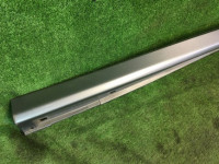 Faldón derecho SUBARU LANCASTER OEM 91111AE080MQ BHE BH9 2001 Silver 1U2