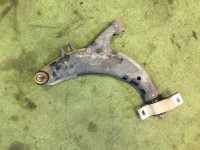 ปีกนกหน้าซ้าย 20202AE010 SUBARU LANCASTER