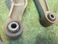 リアアーム SUBARU LANCASTER OEM 20254AE010, 20250AE000, 20250AE020, 20250AE040 BHE BEE 2001 EZ30