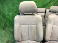 シートセット SUBARU LANCASTER OEM 64010AE700GE, 64010AE710GE, 64221AE130GE, 64231AE130GE BHE BH9 2001 Silver 1U2