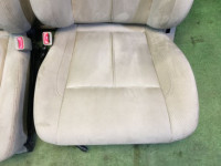 シートセット SUBARU LANCASTER OEM 64010AE700GE, 64010AE710GE, 64221AE130GE, 64231AE130GE BHE BH9 2001 Silver 1U2