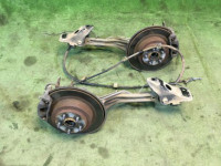 ดุมล้อหลัง 28474AE000, 28474AE000, 26692AE000, 26692AE010 SUBARU LANCASTER