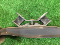 คานรองเกียร์ SUBARU LANCASTER OEM 41011AE010, 41022AE120 BH9 BHE 2000 EJ254