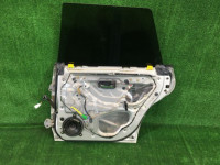 Puerta trasera derecha SUBARU LANCASTER OEM 62011AE060, 60400AE420, 91111AE060LG BH9 BHE 2000 grey 9G9
