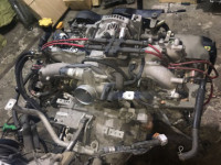 Двигатель SUBARU LANCASTER OEM 10100BF000 BH9 2000 EJ254