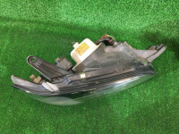 Faróis ксенон SUBARU LANCASTER OEM 84001AE281 84001AE291 BH9 2000