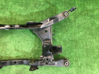 Travesaño задняя SUBARU OUTBACK OEM 20152AG000 BPE BP9 BP5 2004 EZ30