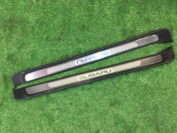 คิ้วชายบันได 94060AG070, 94060AG080 SUBARU OUTBACK