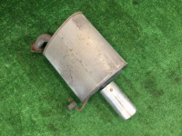 หม้อพักท้าย правая 44300AG130 SUBARU OUTBACK