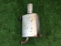 หม้อพักท้าย правая SUBARU OUTBACK OEM 44300AG130 BPE 2004 EZ30