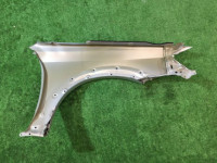Aleta delantera izquierda SUBARU OUTBACK OEM 57110AG0309P 91112AG010TE BPE 2004 Silver 39D