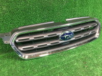Grelha do radiador SUBARU OUTBACK OEM 91121AG020 BPE 2004 Silver 39D