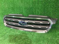 Grelha do radiador SUBARU OUTBACK OEM 91121AG020 BPE 2004 Silver 39D