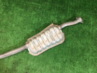 ท่อไอเสียท่อนกลาง SUBARU OUTBACK OEM 44200AG050 BPE BLE 2004 EZ30