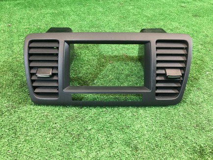 กรอบจอมอนิเตอร์ 66060AG060 SUBARU OUTBACK