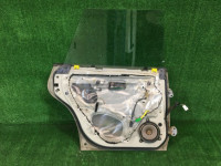 Puerta trasera izquierda SUBARU LANCASTER OEM 60400AE430, 62011AE070, 91111AE070LG BHE BH9 2000 beige 8L5