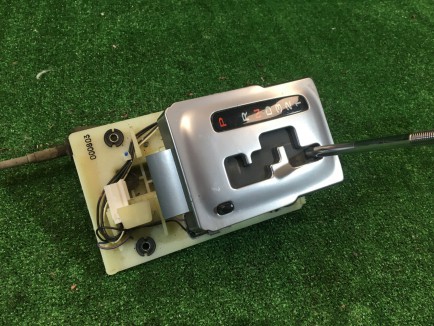 Selector de cambio automático SUBARU LANCASTER OEM 35150FC000, 35180AE041, BHE BH9 BH5 2000