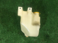 ウォッシャータンク SUBARU GRAND WAGON OEM 86610AC000 BG9 BG5 1996 EJ25DD